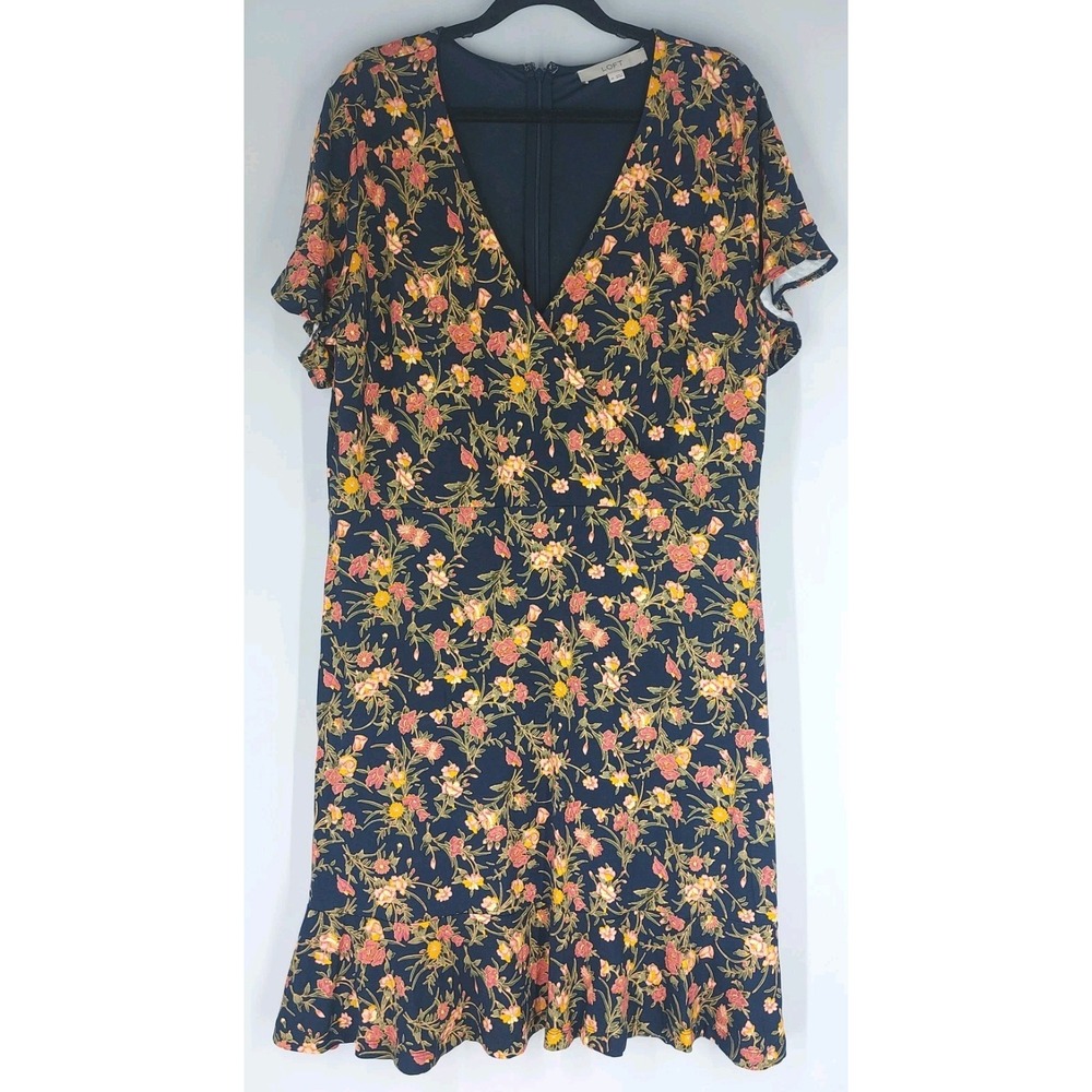 LOFT Floral Vneck Crossover Dress Size 14‎ Navy Blue Flutter Sleeves Knee Length